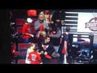 Kyle Lowry throws his game sneaks to a Raptors fan in Chicago and dude jacks them!!