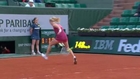 Passing entre les jambes à Roland Garros